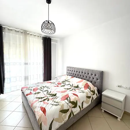 Kroi Lejlighed Vlorë